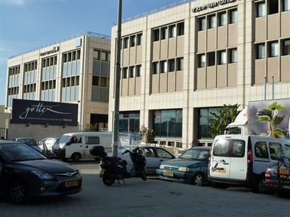 משרדים להשכרה באור יהודה - בית מבני תעשיה