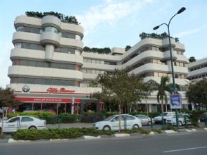 אולמות תצוגה - בית אשדר