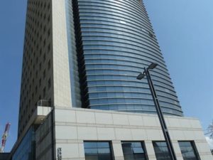 אולמות תצוגה בתל אביב - מגדל פלטינום