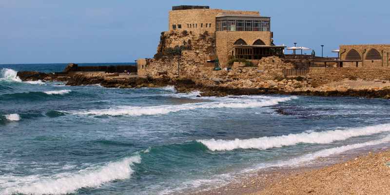 מחסנים להשכרה בקיסריה